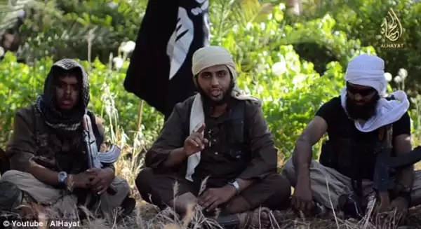 WHO ARE ISIS: The first terror group to build an Islamic state?